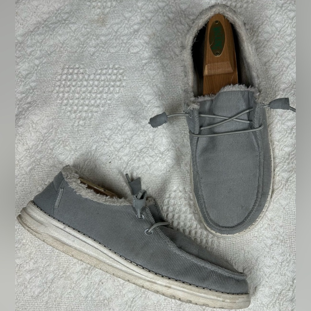 Hey Dude Size 9 Wendy Corduroy Grey Slip On Shoes